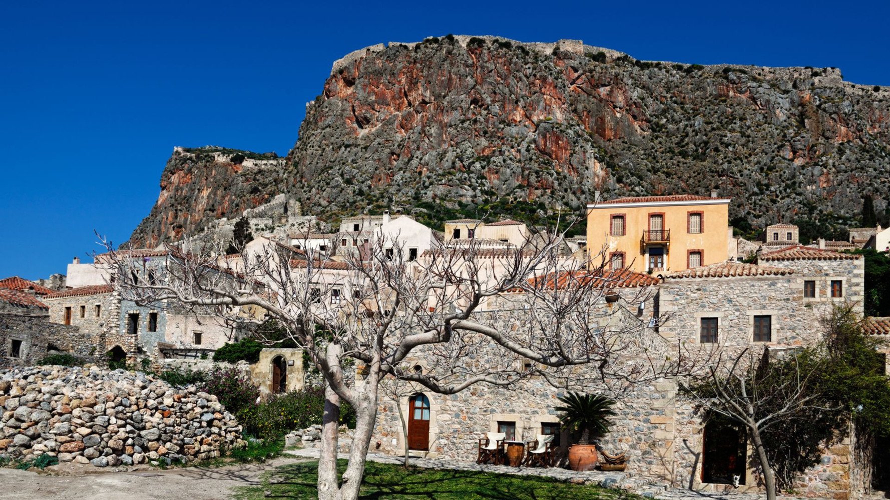 Monemvasia Castletown_Peloponnese